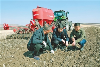 1653637558682311.jpg 00300566458_90594708.jpg