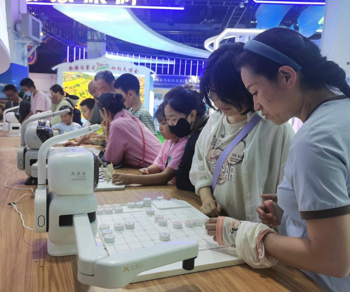 1753075275131892.jpg 科技1.jpg