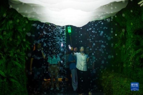 浙江新昌:夜經(jīng)濟拉動旅游業(yè)發(fā)展