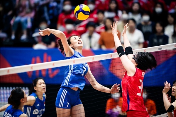 王媛媛扣球。圖片來(lái)源：國(guó)際排聯(lián)