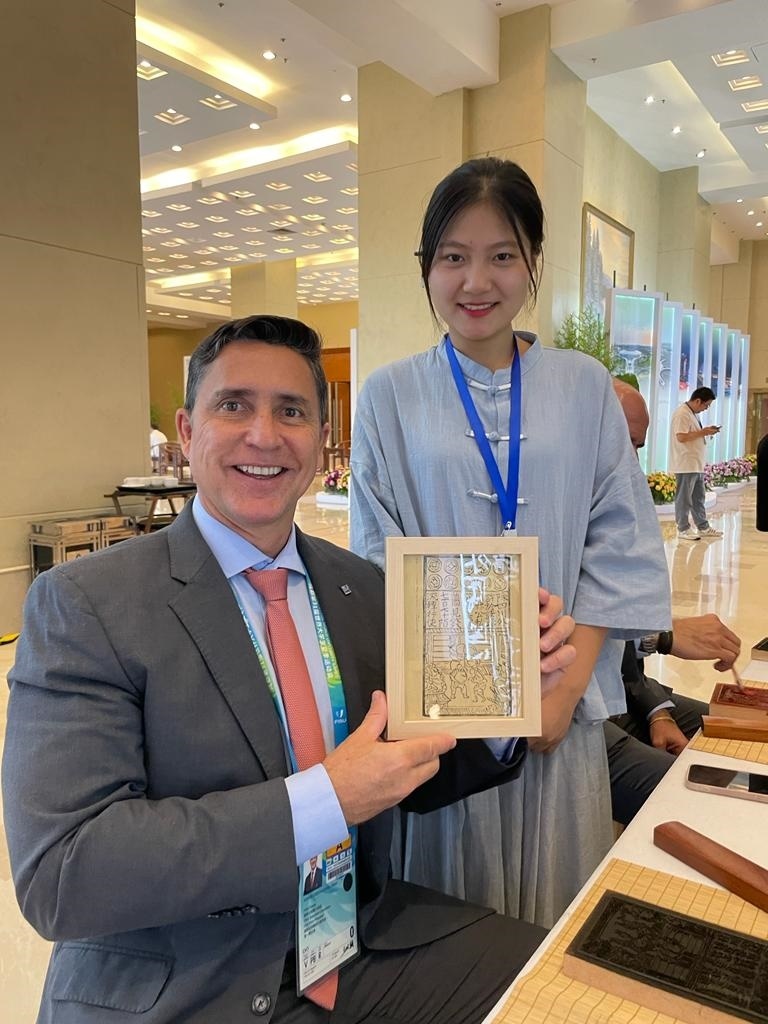 巴西大學(xué)生體育聯(lián)合會(huì)主席盧西亞諾·卡布拉爾。受訪者供圖