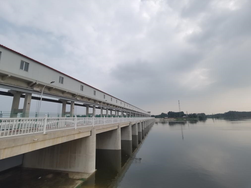 圖為獨(dú)流減河進(jìn)洪南閘。新華社記者 劉惟真 攝
