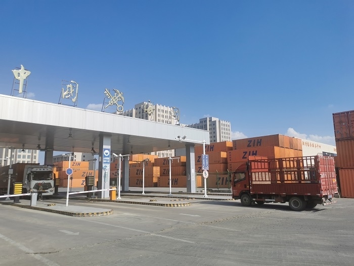 鄭州國際陸港海關(guān)監(jiān)管場所。鄭州車站海關(guān)供圖