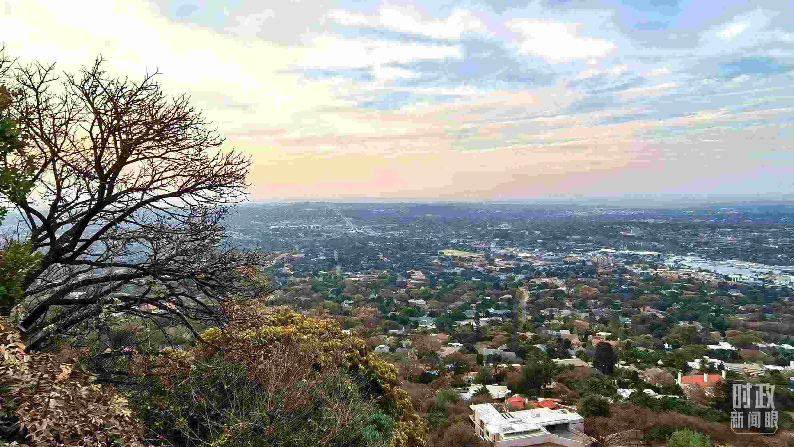 △南非約翰內(nèi)斯堡。（總臺(tái)央視記者韓銳拍攝）