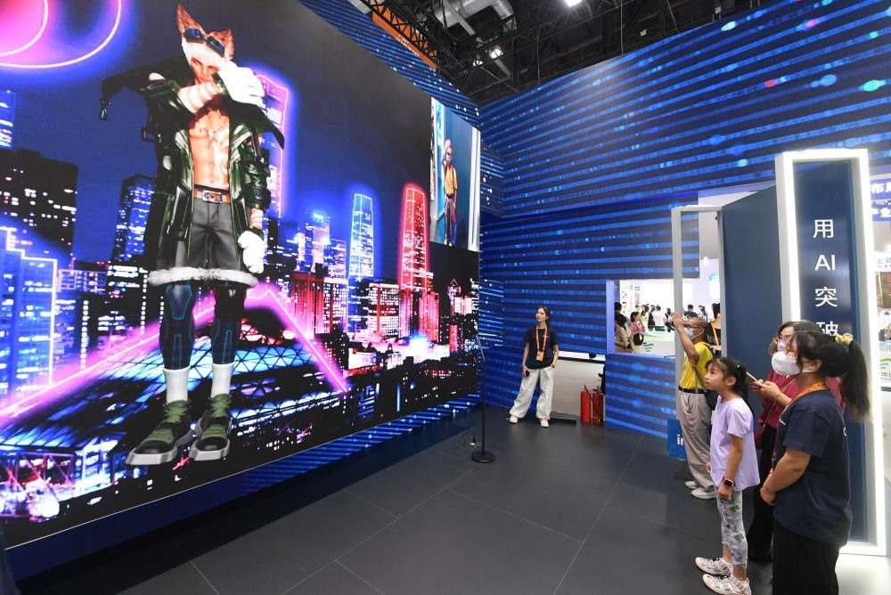 這是9月2日在國家會(huì)議中心拍攝的一款數(shù)字人。新華社記者 任超 攝