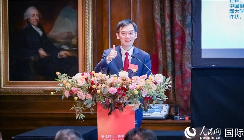 圖為方文建發(fā)言。人民網(wǎng) 郭錦標(biāo)攝