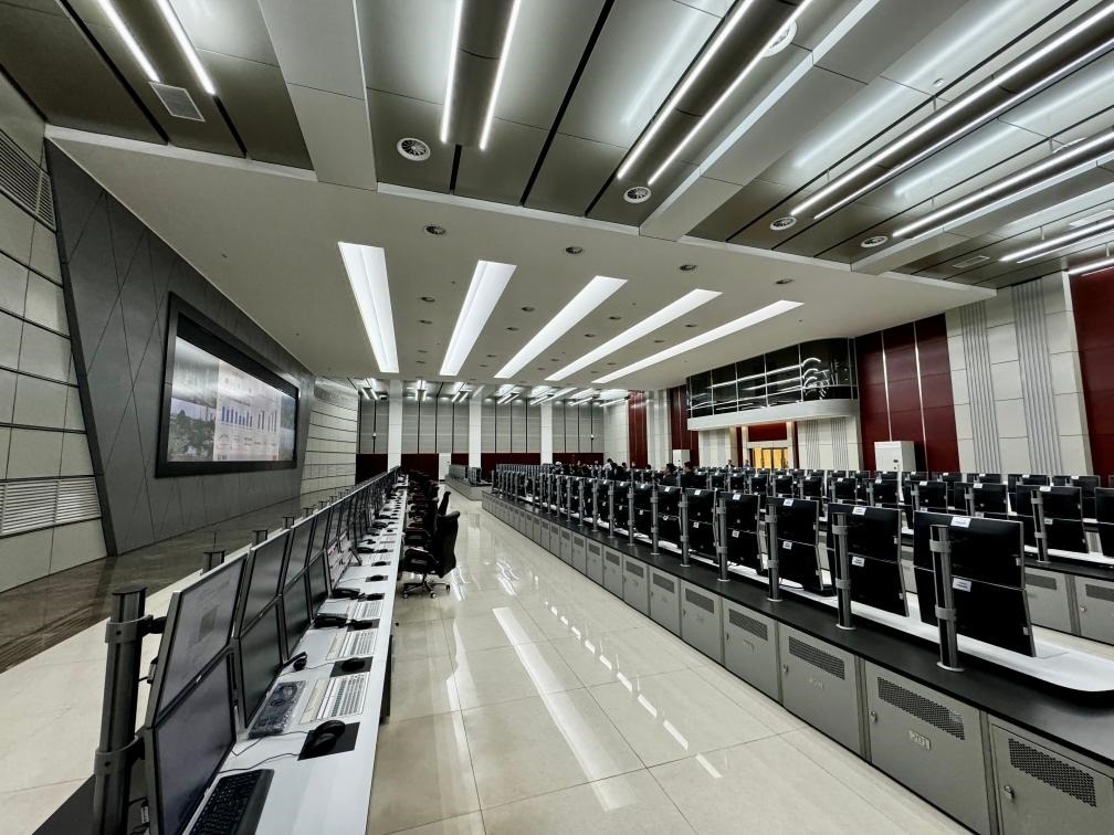 近日拍攝的公司管控中心。新華社記者 胡晨歡 攝