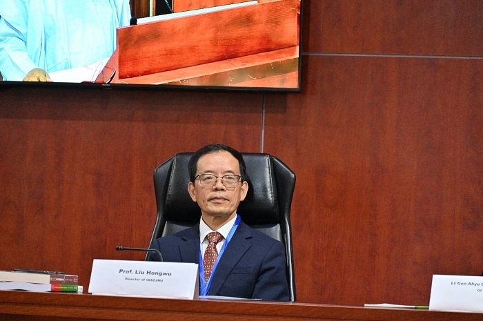 浙江師范大學非洲研究院院長劉鴻武作會議總結。浙江師范大學非洲研究院供圖