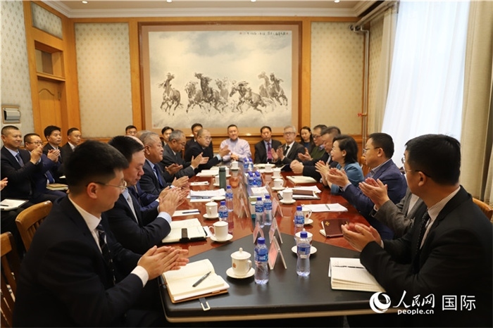 3.2023年10月30日，中國駐蒙使館座談會(huì)現(xiàn)場。人民網(wǎng)記者 霍文攝