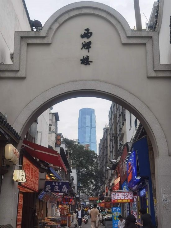 10月25日，太平老街街景。（本報(bào)記者 常雯宜攝）