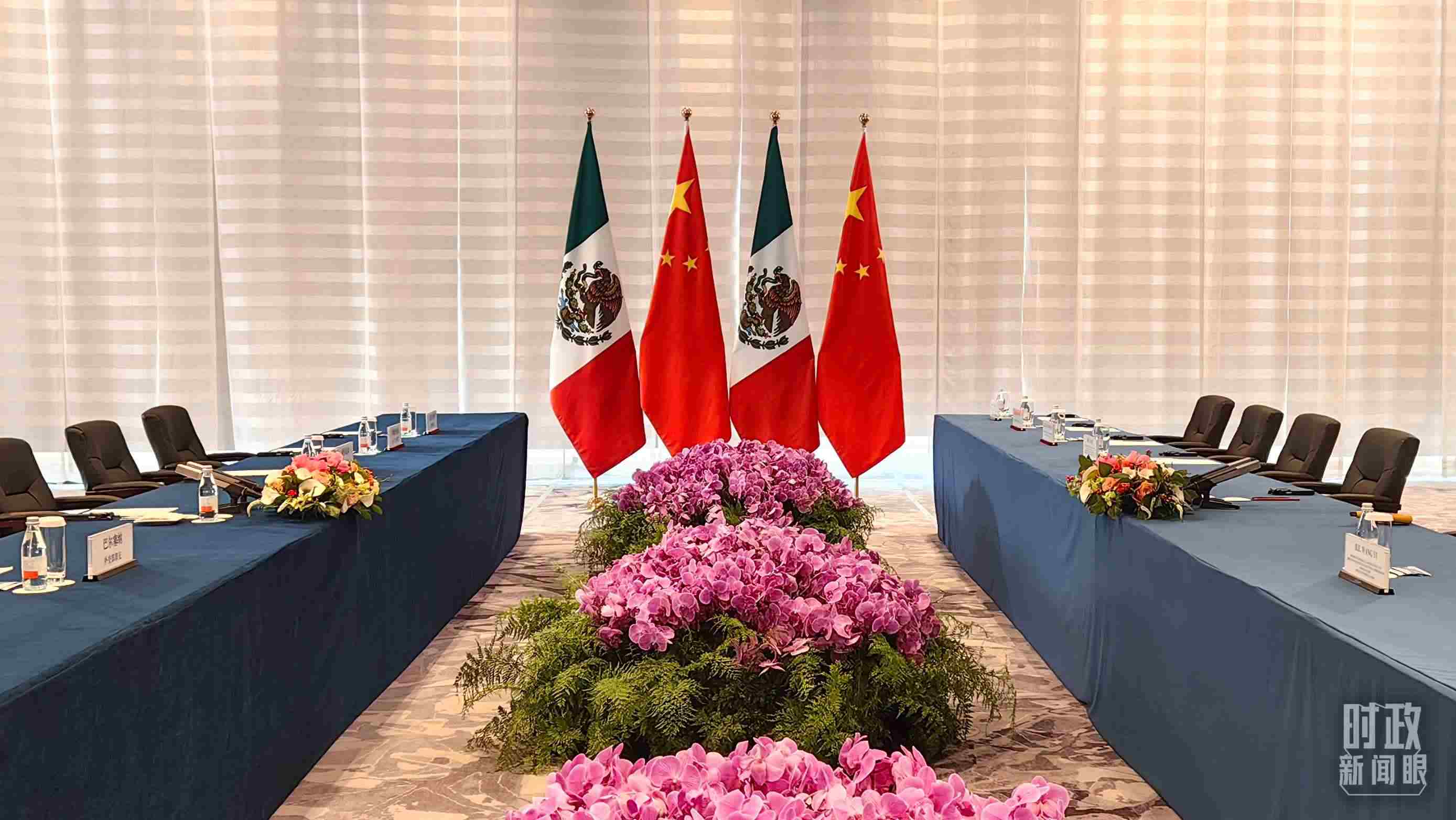 △中墨兩國(guó)會(huì)談開(kāi)始前的現(xiàn)場(chǎng)。（總臺(tái)央視記者楊波拍攝）