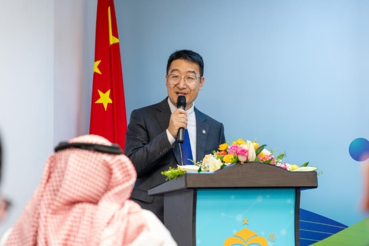 沙特智慧宮語(yǔ)言公司董事長(zhǎng)馬永亮致辭。主辦方供圖