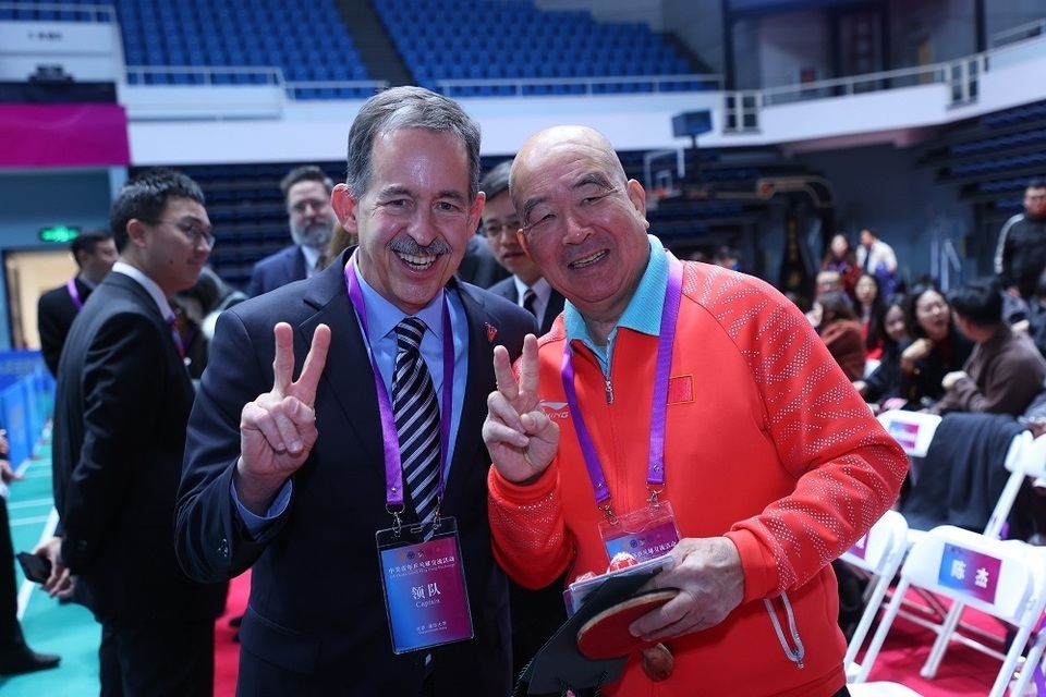 資訊有故事︱美國(guó)弗吉尼亞大學(xué)乒乓球代表團(tuán)訪華：重走乒乓路 一起向未來(lái)