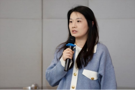 人民在線產(chǎn)品研發(fā)部主任、人民版權(quán)負責(zé)人劉曉曈發(fā)言