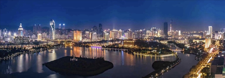 筼筜夜色。（圖源：人民日?qǐng)?bào)）