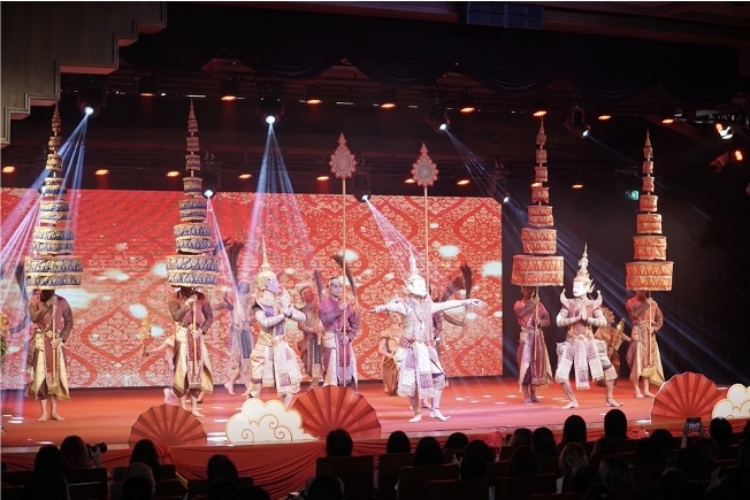 圖為2024“歡樂春節(jié)”中泰互致新春賀辭活動現(xiàn)場。 中國駐泰國大使館文化處供圖