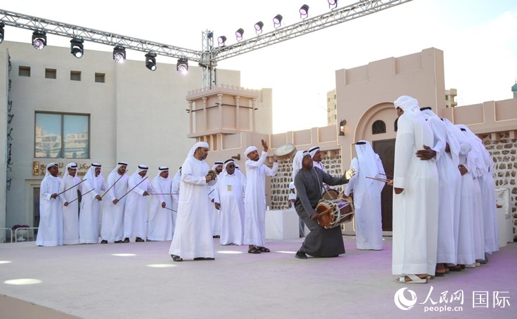 阿拉伯歌舞表演。人民網(wǎng) 塔里克·易卜拉欣攝