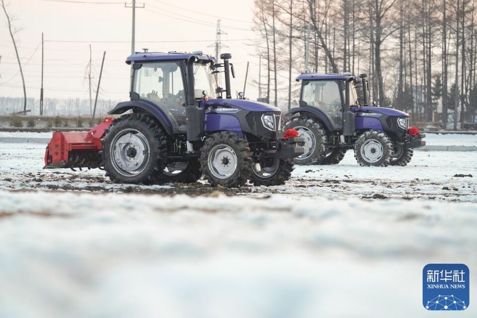 新華全媒+｜“大糧倉”黑龍江春耕備耕火熱進行