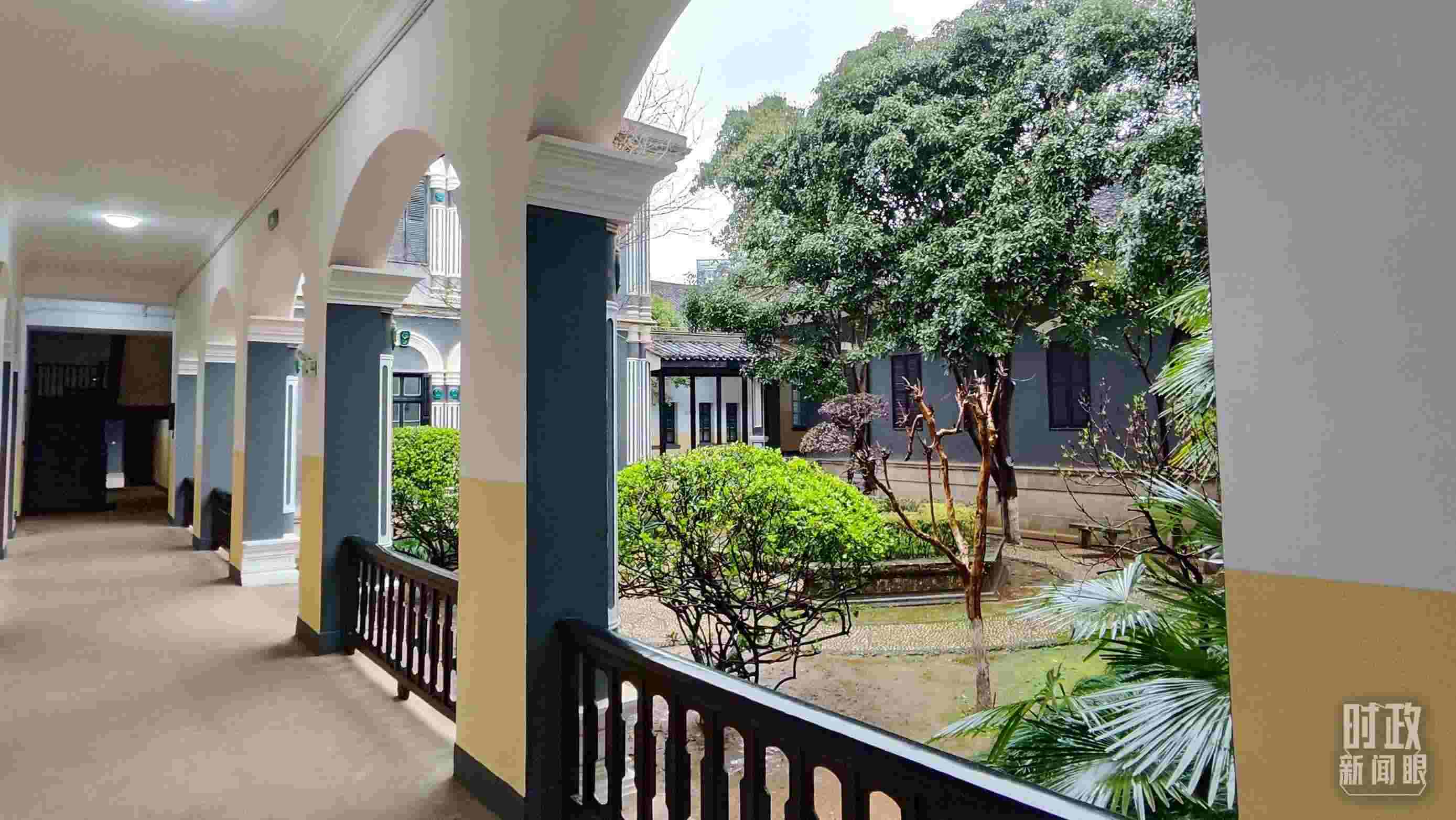 △湖南第一師范學院（城南書院校區(qū)）。（總臺央視記者覃思、郭曉龍拍攝）