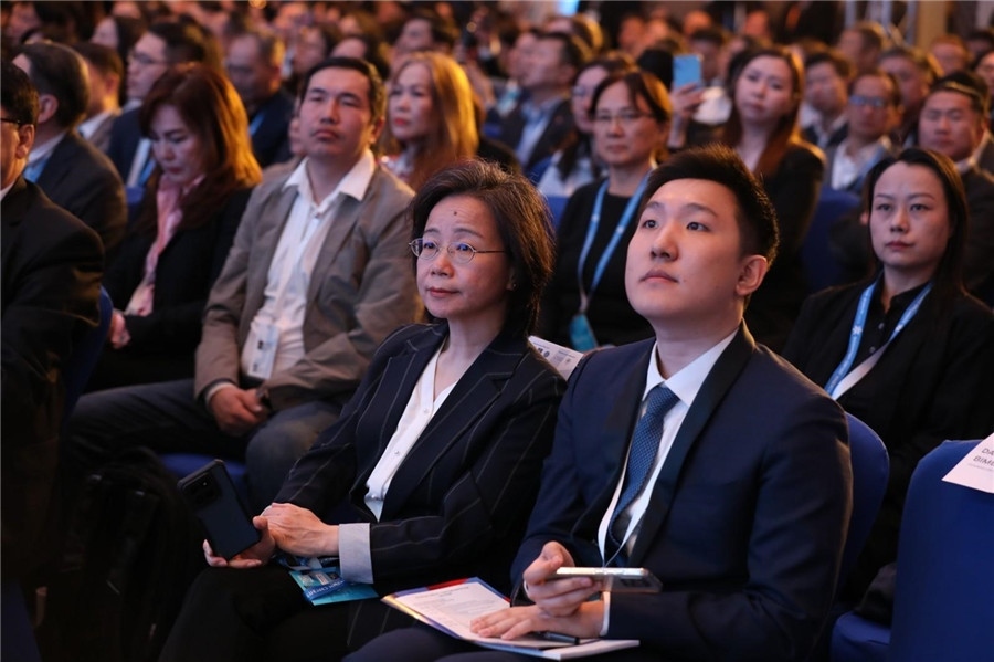 沈敏娟大使出席論壇。蒙政府官網(wǎng)供圖