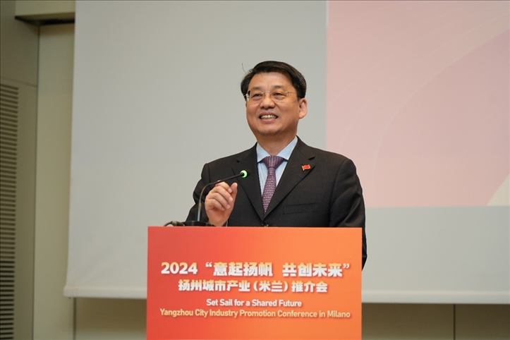 中國駐米蘭總領(lǐng)事劉侃寄語中意合作揚(yáng)帆遠(yuǎn)行。 主辦方供圖