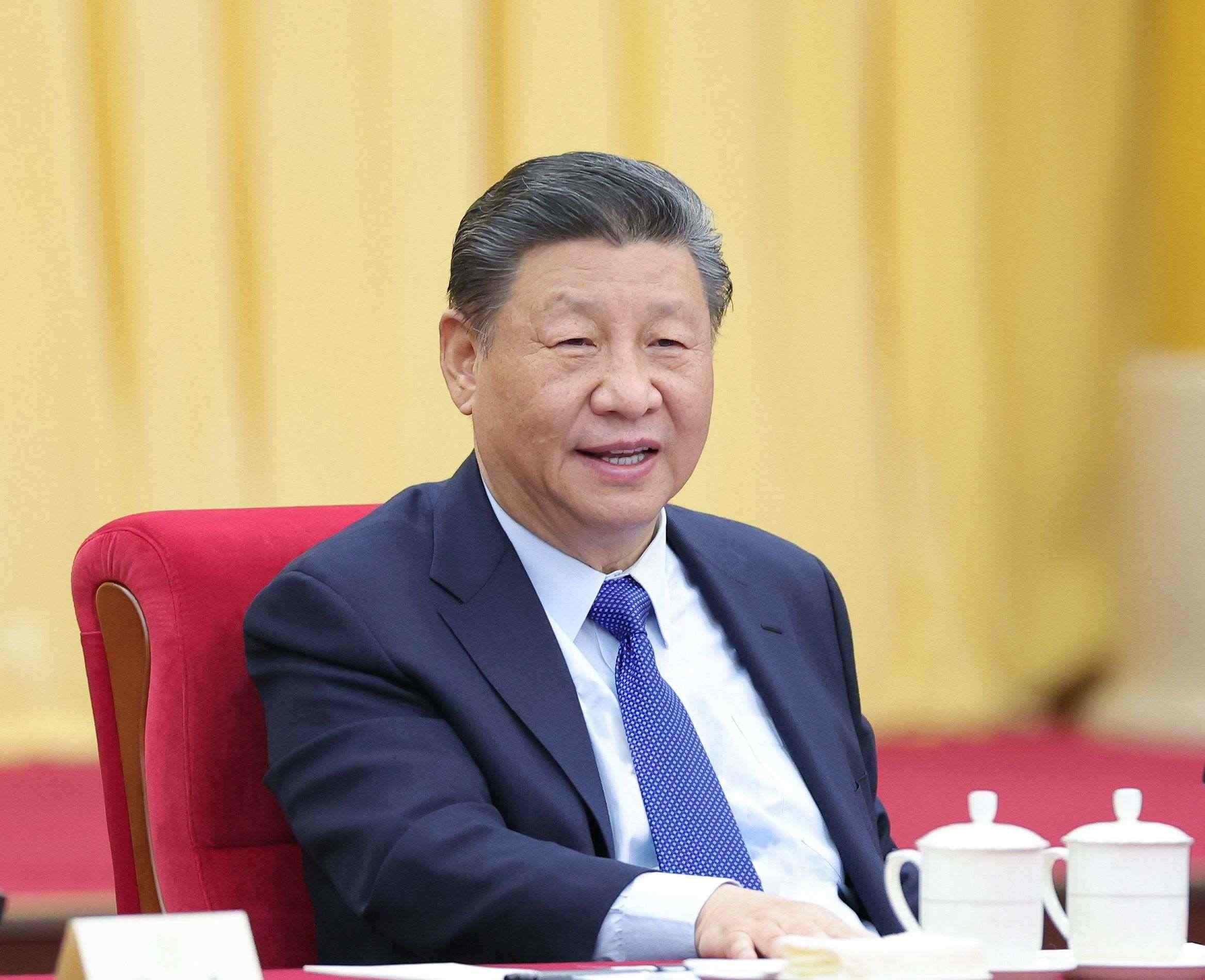 △2024年3月6日，習近平總書記看望參加全國政協(xié)十四屆二次會議的民革、科技界、環(huán)境資源界委員，并參加聯(lián)組會，聽取意見和建議。