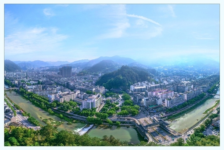 俯瞰景寧縣城。供圖 景寧縣委宣傳部