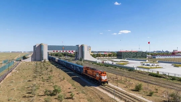 全國(guó)鐵路實(shí)行新的貨物列車運(yùn)行圖。國(guó)鐵集團(tuán)供圖