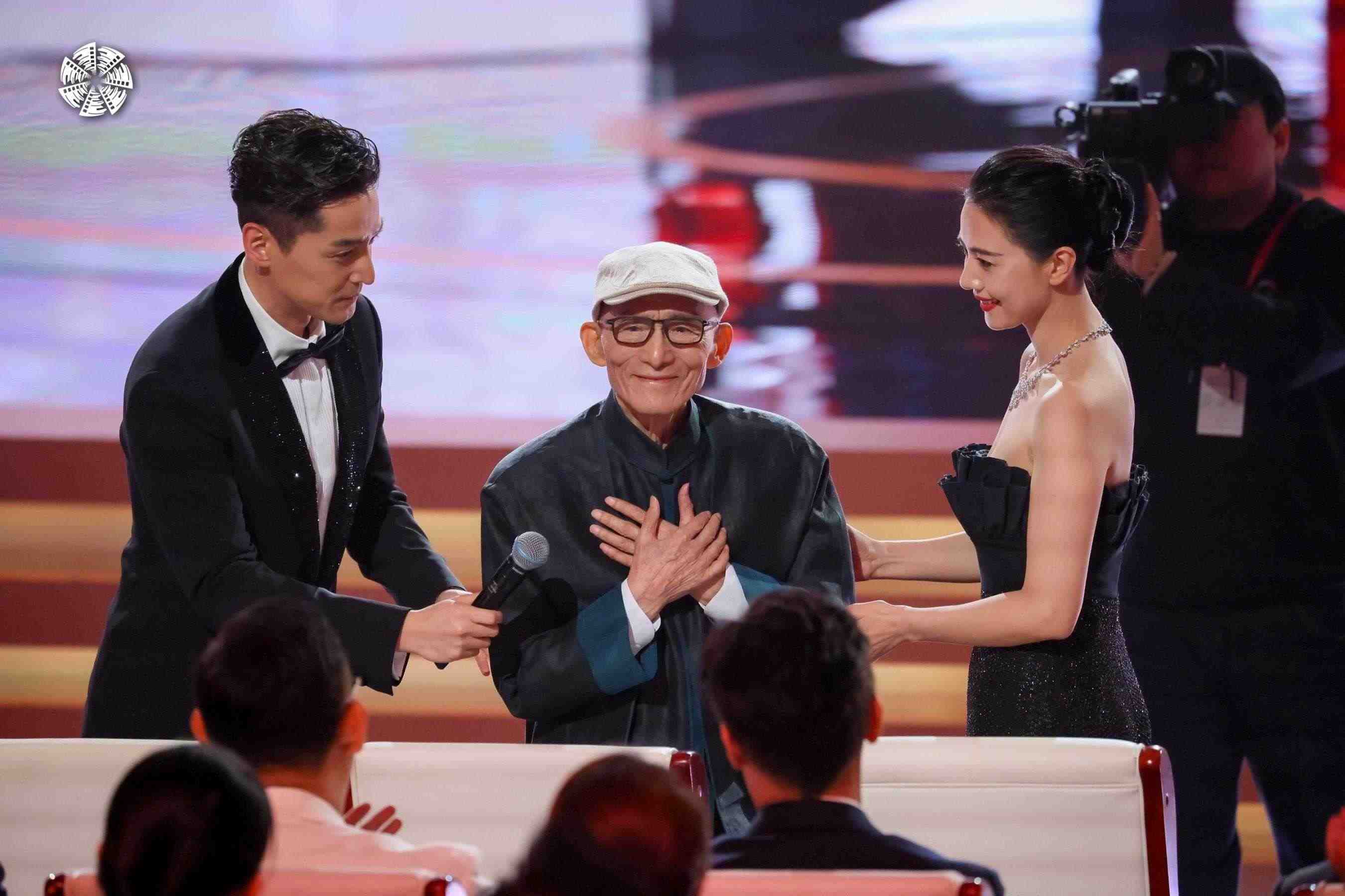 從左到右依次為演員胡歌，演員游本昌，演員高圓圓。主辦方供圖