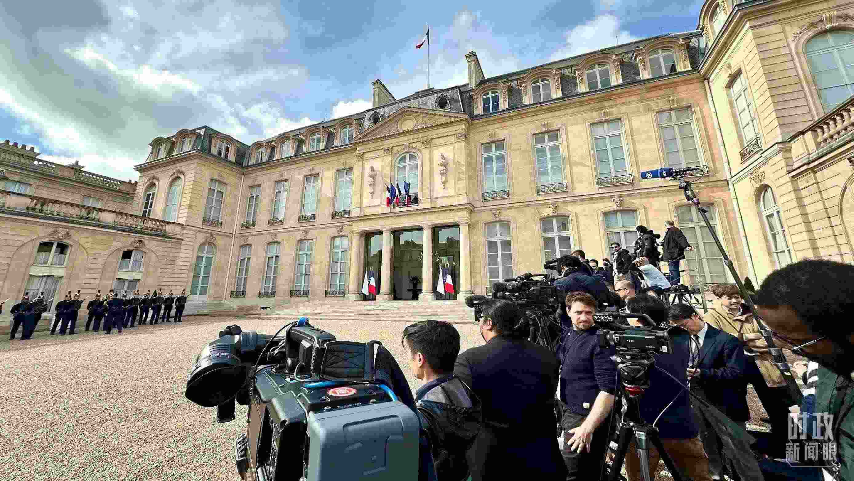 △愛麗舍宮。（總臺央視記者關(guān)舟拍攝）