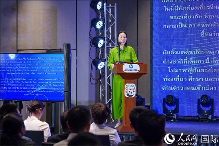 中國駐泰國大使館公使銜參贊常禹萌致辭。(普拉維攝)