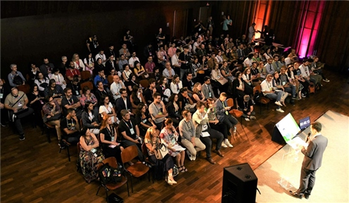 “視聽(tīng)中國(guó)”——文化與商業(yè)機(jī)遇推介會(huì)暨中國(guó)視聽(tīng)節(jié)目展映會(huì)現(xiàn)場(chǎng)。 中廣國(guó)際公司供圖