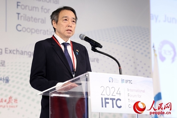 日本駐韓國大使水島光一致辭。主辦方供圖