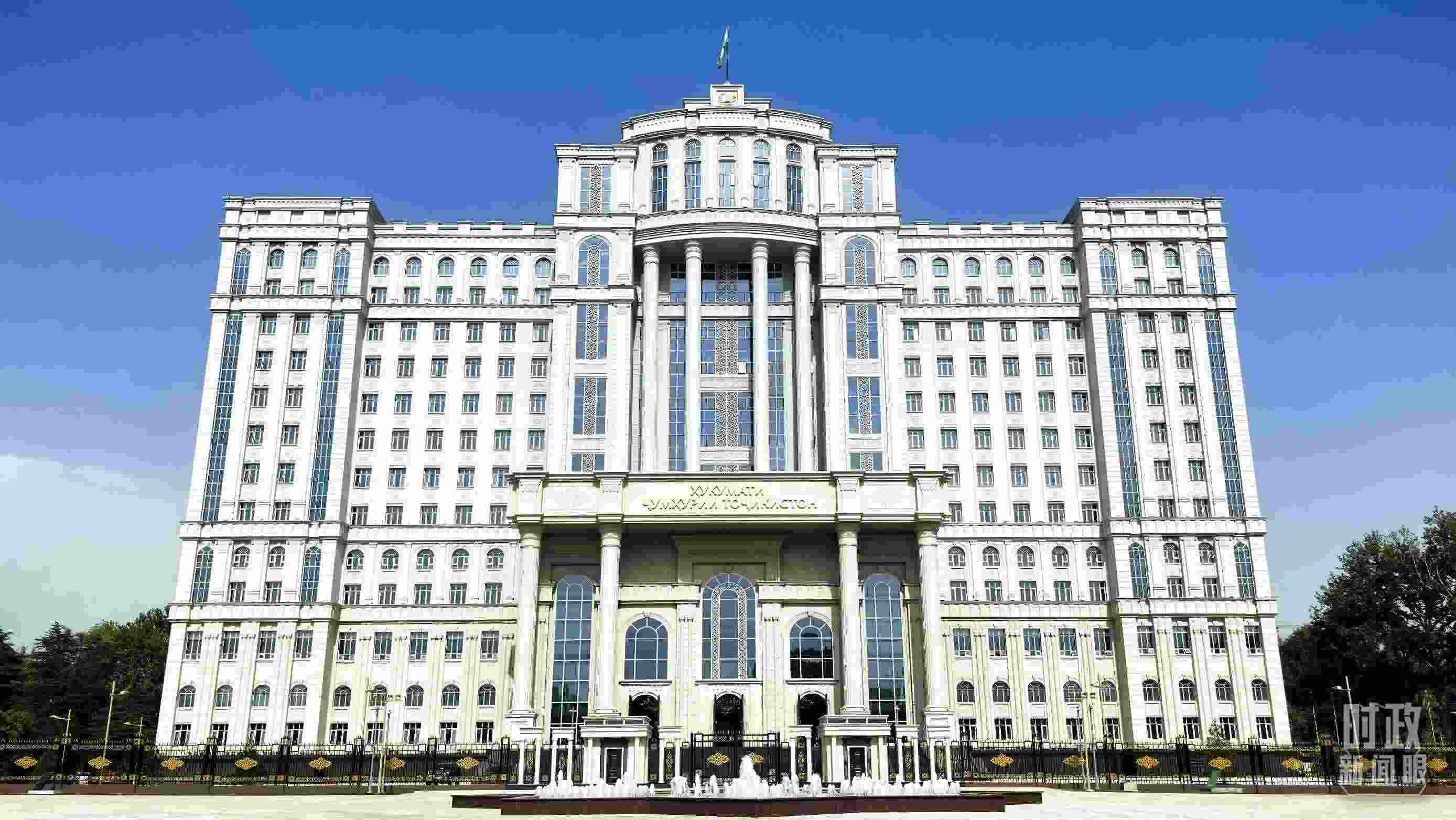 △中方援建塔政府大樓。（總臺央視記者鄂介甫拍攝）