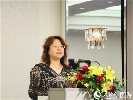 中國駐日本大使館經(jīng)濟商務公使羅曉梅致辭。人民網(wǎng) 許可攝