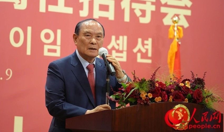 金漢圭在招待會上致辭。人民網(wǎng) 李帆攝