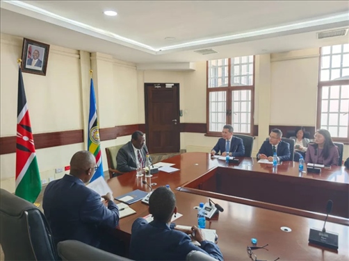 （座談會現(xiàn)場。駐肯使館供圖）