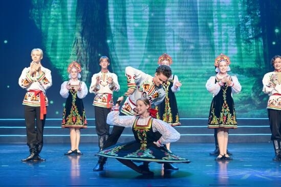 第十屆“歡動北京”開幕，12國青少年向未來問好