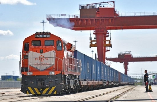 2023年9月19日，列車從中歐班列（沈陽）集結中心出發(fā)，將經(jīng)由滿洲里口岸駛向歐洲。截至2024年8月2日，中歐班列（沈陽）集結中心往返開行中歐班列數(shù)突破1000列，運輸貨物超8萬標箱。