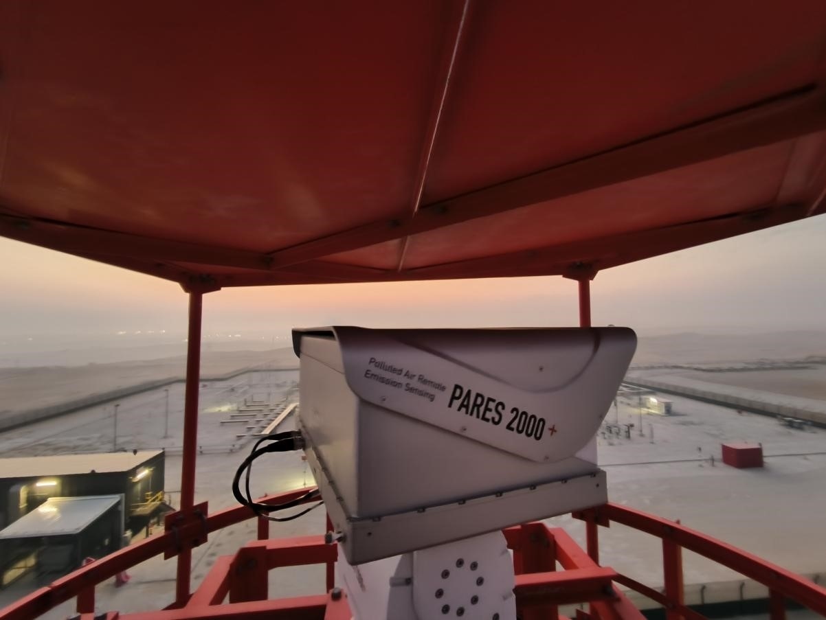 紅外線氣體監(jiān)測(cè)及智能預(yù)警系統(tǒng)主設(shè)備。振華石油供圖