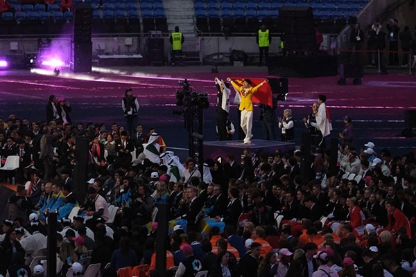 中國(guó)選手登上最高領(lǐng)獎(jiǎng)臺(tái)。人民網(wǎng)記者 于超凡攝