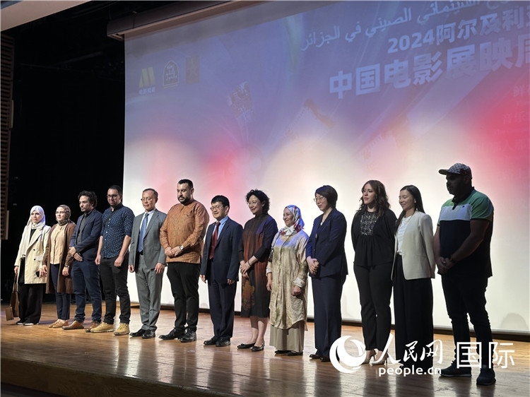 中阿兩國官員、電影行業(yè)從業(yè)者、媒體代表等出席開幕式 郝瑞敏攝