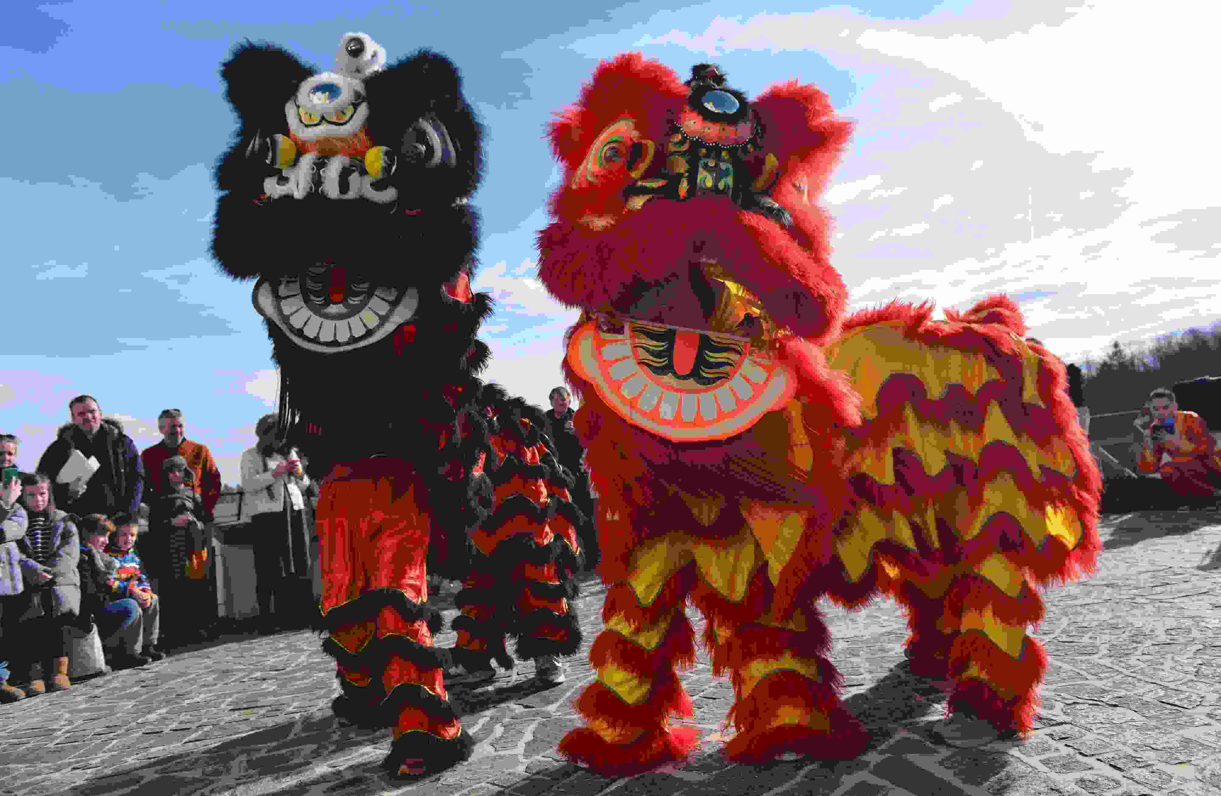 △當(dāng)?shù)貢r(shí)間2024年2月4日，克羅地亞克拉皮納，薩格勒布大學(xué)孔子學(xué)院舉辦一系列活動(dòng)，迎接中國(guó)農(nóng)歷龍年春節(jié)。