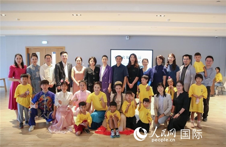 開營(yíng)儀式部分嘉賓合影。人民網(wǎng)中東中心分社塔里克·易卜拉欣攝