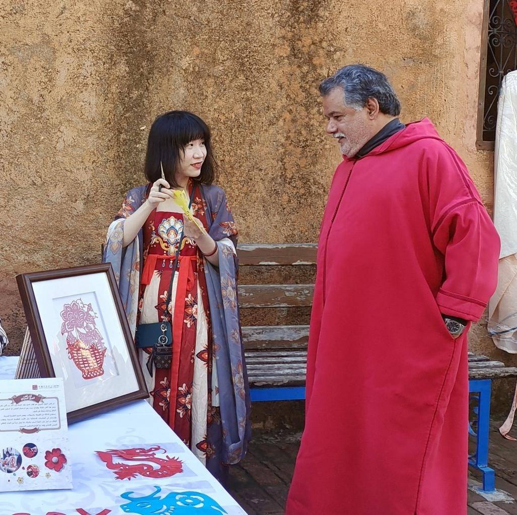 中國(guó)文化產(chǎn)品介紹。拉巴特中國(guó)文化中心供圖