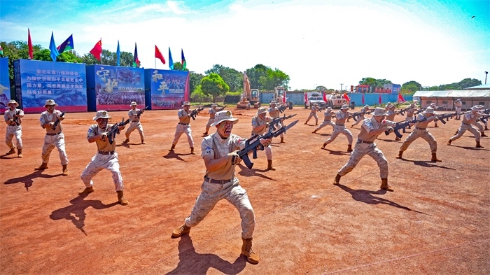 刺殺操表演。王軍杰攝