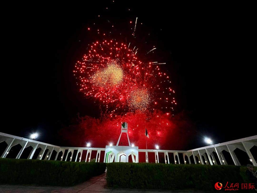 焰火表現現場 人民網記者 郝瑞敏攝