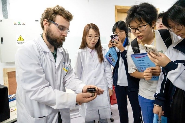 第三屆知識科學(xué)文化節(jié)在深北莫舉辦。深北莫供圖