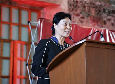 李雅芳作主旨發(fā)言。主辦方供圖