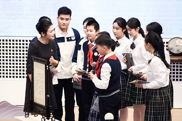 首屆全國“博物館里的大思政課”示范交流活動。學(xué)校供圖